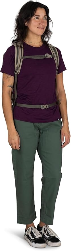 Osprey Daylite Commuter Backpack - Lightweight Everyday Bag with Laptop Sleeve, Bottle Pockets