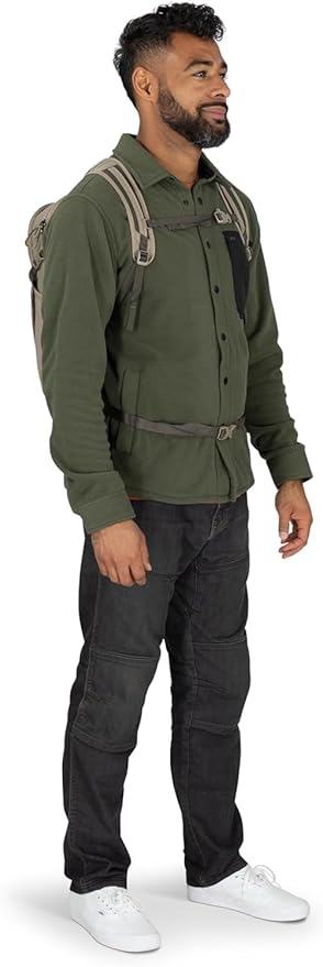 Osprey Daylite Commuter Backpack - Lightweight Everyday Bag with Laptop Sleeve, Bottle Pockets