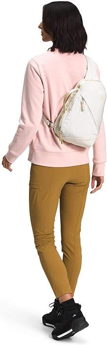 THE NORTH FACE Women's Isabella SIing | Slim Carry Crossbody Bag With Large Main Compartment, Water Repellent