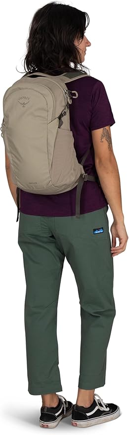 Osprey Daylite Commuter Backpack - Lightweight Everyday Bag with Laptop Sleeve, Bottle Pockets