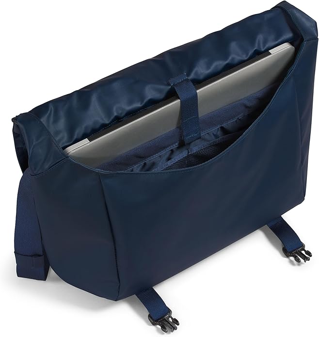 THE NORTH FACE Base Camp Voyager Messenger Bag