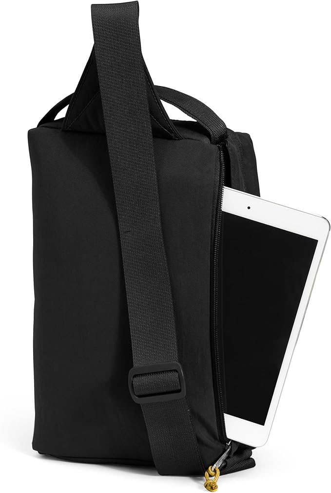 THE NORTH FACE Berkeley Field Bag | Water Repellent Vintage Style Travel Essential, SIing Holds Water Bottles, Phones & Keys